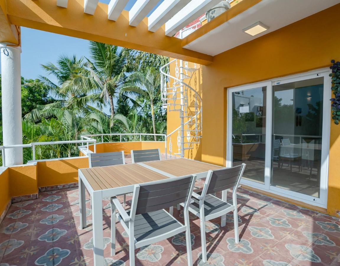 Truliv Macarena Villa